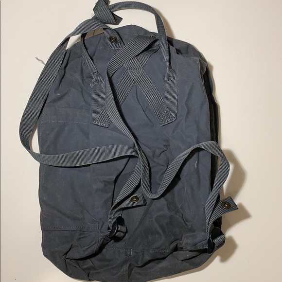 Fjallraven Kanken Backpack - Picture 3 of 4